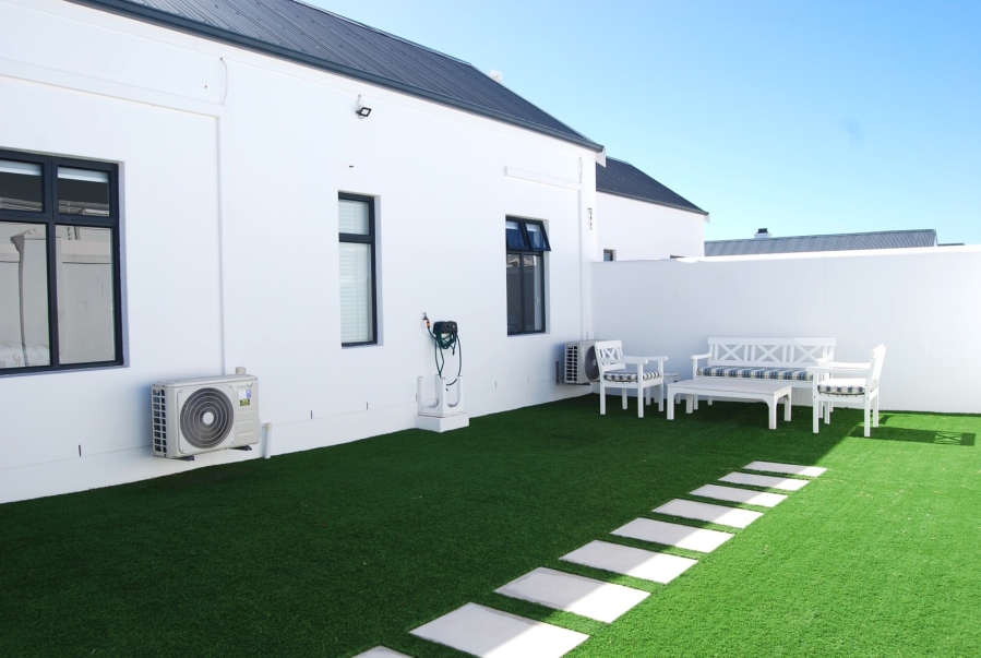 2 Bedroom Property for Sale in Laguna Western Cape